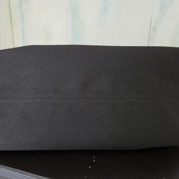 Elegant Black and Tan Tote Bag - Picture 10 of 16